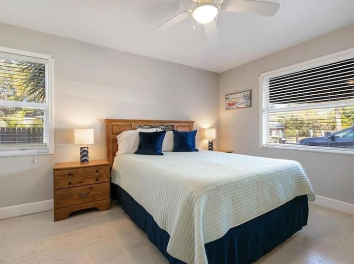 2Bed/2Bath Condo Next To Siesta Key ~A Hidden Gem Sarasota Exterior foto