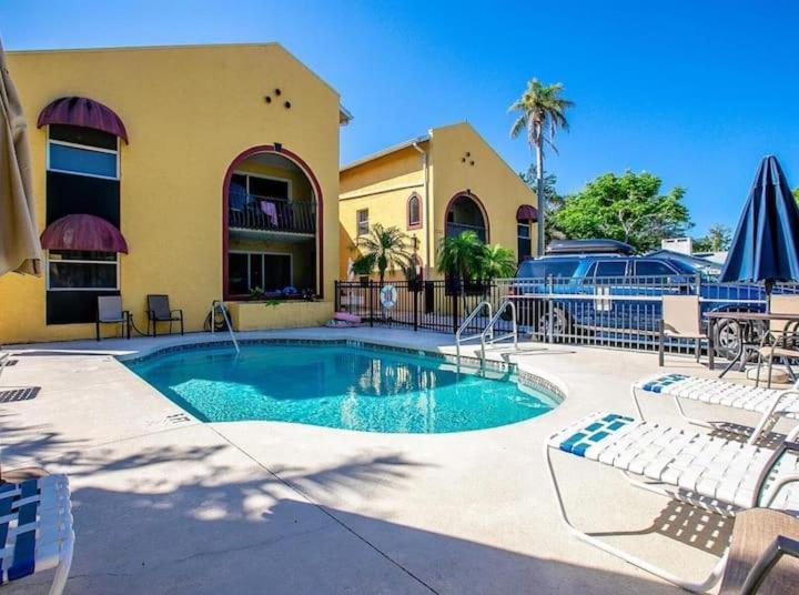 2Bed/2Bath Condo Next To Siesta Key ~A Hidden Gem Sarasota Exterior foto
